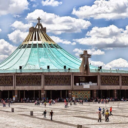 Basílica y Pirámides – Todo Incluído