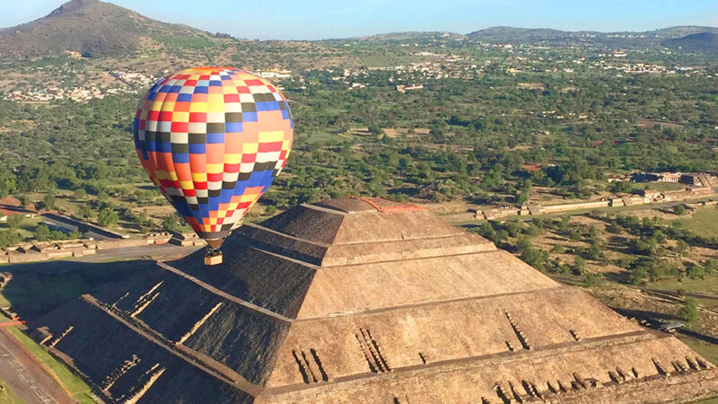 Dika Travel México - Vuelo en Globo Teotihuacan